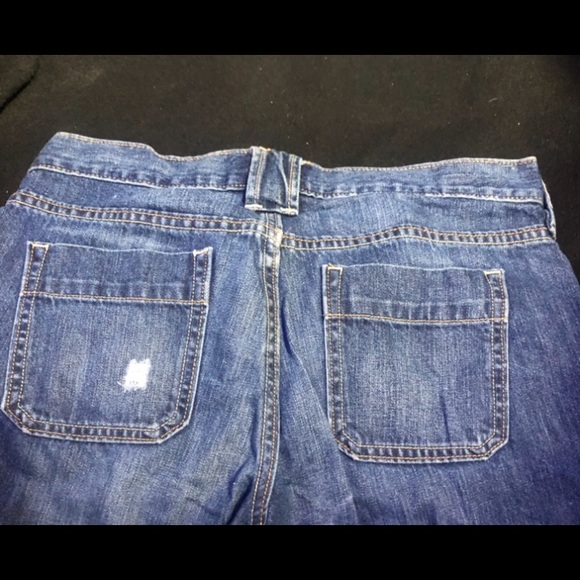 Old Navy The Diva Cuffed Capris Jeans - Picture 4 of 5